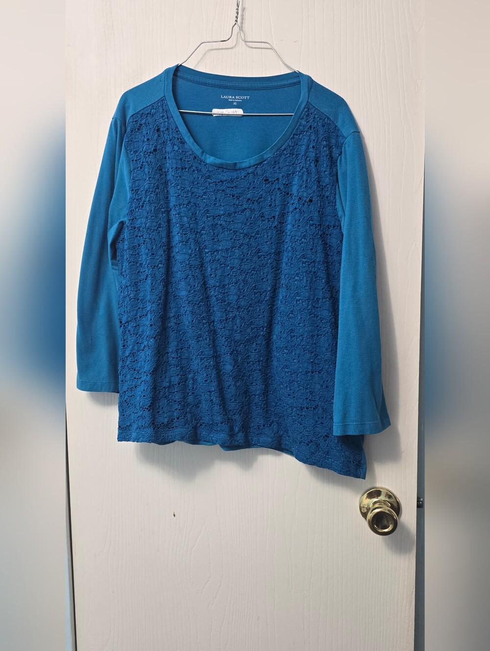 Laura Scott Blue Lace Front 3/4 Sleeve Top XL